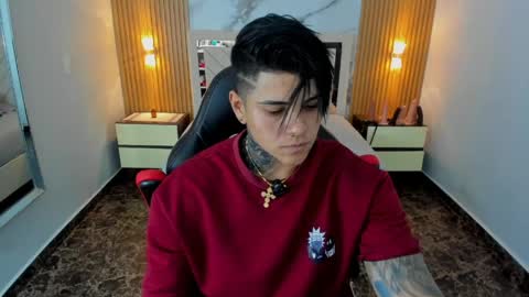 Snapshot of karolandluna chatting on 06-01-26, 07:26 Karol and Luna online show from 06-01-26, 07:26