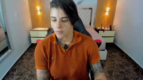 Snapshot of karolandluna chatting on 07-27-26, 07:21 Karol and Luna online show from 07-27-26, 07:21