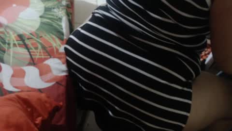 karolbb21 online show from 04-02-26, 11:02