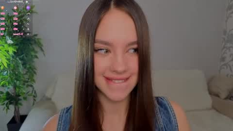 Molly online show from 05-01-26, 06:18