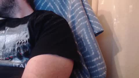 Snapshot of karolhorny96 chatting on 12-21-24, 06:34 Karol  online show from 12-21-24, 06:34