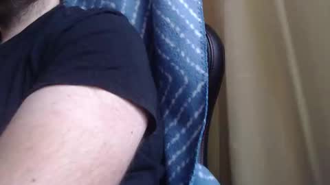Snapshot of karolhorny96 chatting on 02-01-25, 01:30 Karol  online show from 02-01-25, 01:30