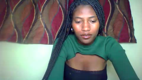 karoliee online show from 05-15-26, 04:03