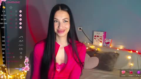 Kira online show from 05-18-26, 02:07