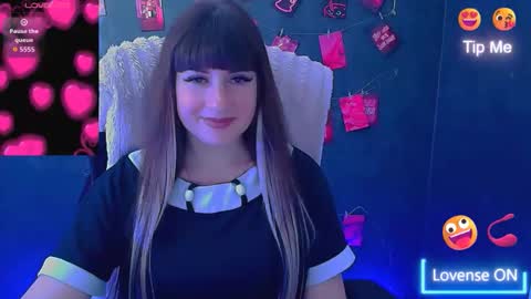 Snapshot of karolina_mia chatting on 05-19-26, 05:47 Caroline online show from 05-19-26, 05:47