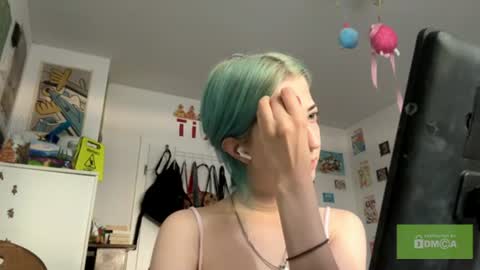 Karoline here online show from 07-30-26, 09:52