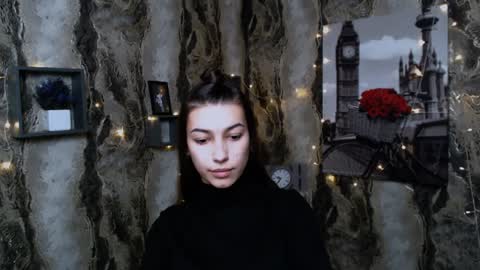 Snapshot of karolinamex_ chatting on 12-29-24, 10:12 Karolina online show from 12-29-24, 10:12