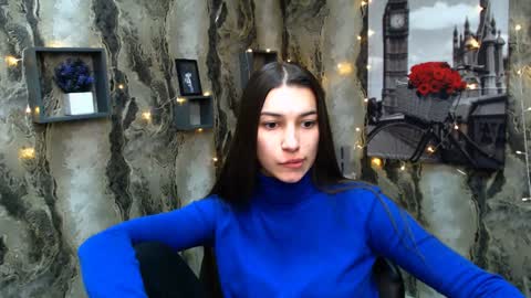 Snapshot of karolinamex_ chatting on 01-06-25, 01:19 Karolina online show from 01-06-25, 01:19