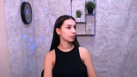 Snapshot of karolinamex_ chatting on 01-20-25, 07:15 Karolina online show from 01-20-25, 07:15