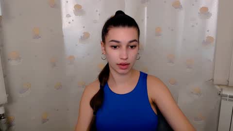 Snapshot of karolinamex_ chatting on 02-08-25, 10:07 Karolina online show from 02-08-25, 10:07