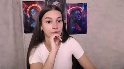 Snapshot of karolinamex_ chatting on 09-22-25, 05:20 Karolina online show from 09-22-25, 05:20