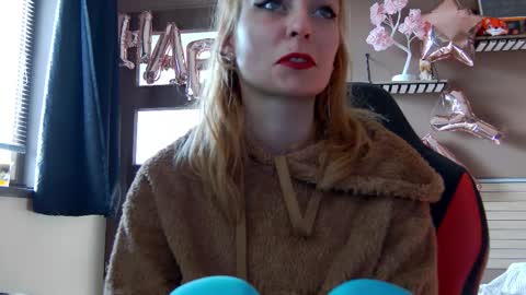 karoline121 online show from 01-13-26, 09:36