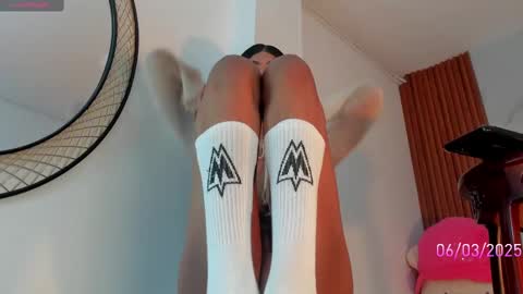 Karoline online show from 03-06-25, 09:42