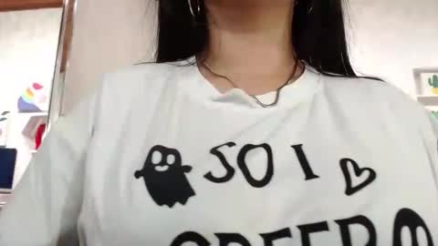 Isa online show from 11-11-25, 05:40