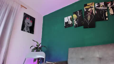 KarolSweet online show from 12-13-24, 02:38