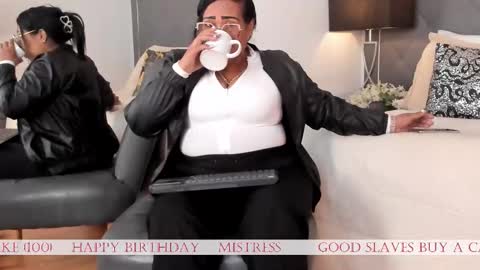 karolwest_ online show from 02-21-26, 12:28