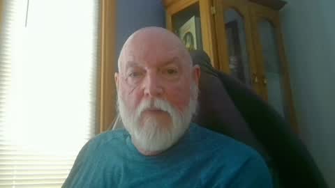 Snapshot of karpp chatting on 01-08-25, 02:56 karpp online show from 01-08-25, 02:56