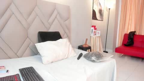 kasandra gomez online show from 02-20-26, 12:49