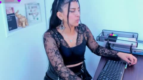 Snapshot of kasandragrant chatting on 04-07-26, 04:29 Kasandra Grant online show from 04-07-26, 04:29