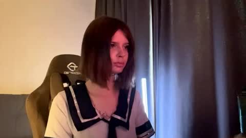 Snapshot of kassandrahy chatting on 07-31-26, 01:21 Bella online show from 07-31-26, 01:21