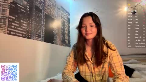 Kira online show from 09-24-25, 07:23