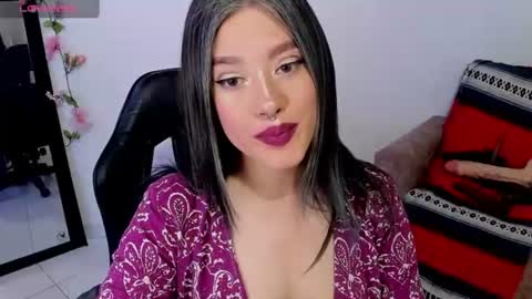 Alicia online show from 07-17-26, 11:42