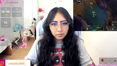 Snapshot of kat_ly_chan chatting on 02-07-25, 05:40 Kat       online show from 02-07-25, 05:40