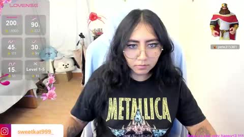 Snapshot of kat_ly_chan chatting on 02-13-25, 07:10 Kat       online show from 02-13-25, 07:10