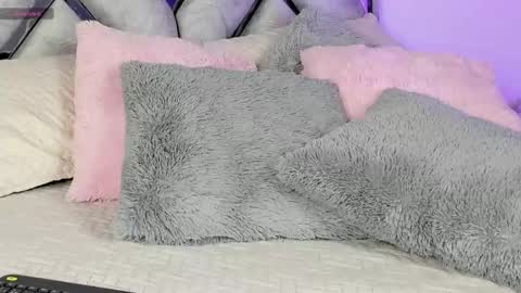 Kat Santana online show from 06-09-26, 01:56