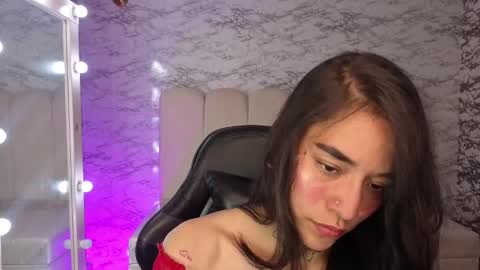 Snapshot of kataleya_t chatting on 10-03-25, 03:25 kataleya_t online show from 10-03-25, 03:25