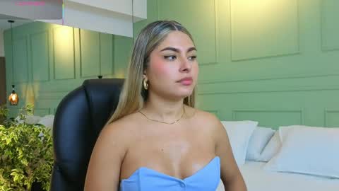 Kat online show from 09-14-25, 11:42