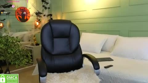 Kat online show from 10-16-25, 11:44