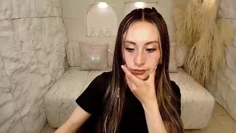 Katalina  online show from 01-17-26, 02:49