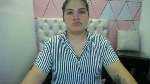 katalina santana25 online show from 06-06-26, 07:07