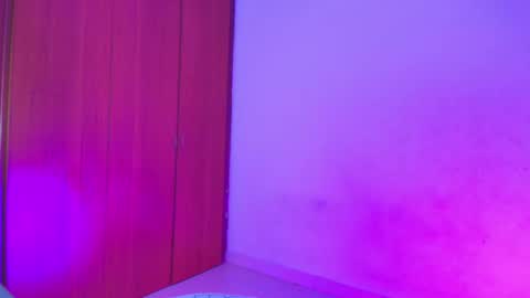 katalinaaswad online show from 12-02-25, 05:24