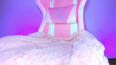 katalinaferreirax online show from 06-30-26, 10:55