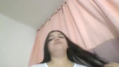 Snapshot of katara077 chatting on 05-26-26, 04:36 Katara online show from 05-26-26, 04:36