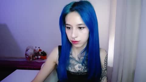 Maca online show from 11-05-25, 01:55