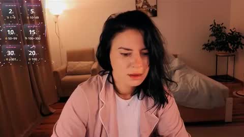 Snapshot of kate124680 chatting on 09-30-25, 01:43 kate124680 online show from 09-30-25, 01:43