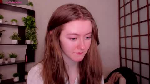 Kate online show from 03-12-26, 02:39