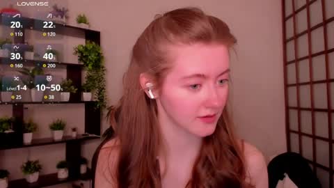 Snapshot of kate_cuddle chatting on 04-30-26, 02:51 Kate online show from 04-30-26, 02:51