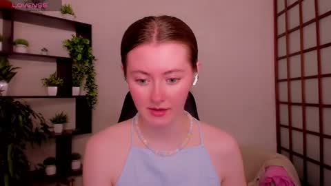 Snapshot of kate_cuddle chatting on 06-23-26, 02:09 Kate online show from 06-23-26, 02:09