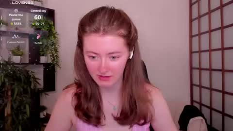 Snapshot of kate_cuddle chatting on 07-03-26, 02:40 Kate online show from 07-03-26, 02:40