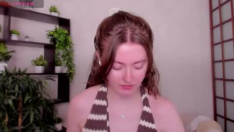 Snapshot of kate_cuddle chatting on 07-08-26, 02:49 Kate online show from 07-08-26, 02:49