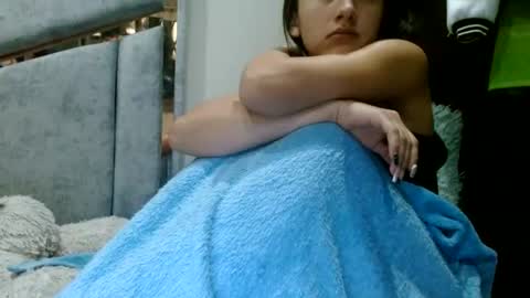 kate online show from 07-03-26, 01:01