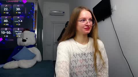 Snapshot of kate_jonson chatting on 01-09-25, 07:52 .Be kind and gentle with me and I will do my best for you. online show from 01-09-25, 07:52