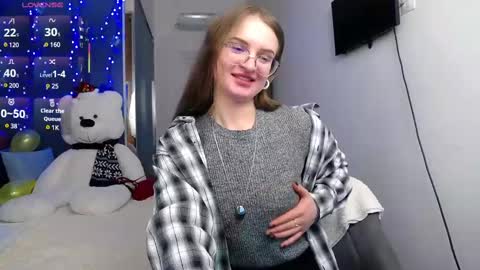 Snapshot of kate_jonson chatting on 02-17-25, 04:48 .Be kind and gentle with me and I will do my best for you. online show from 02-17-25, 04:48