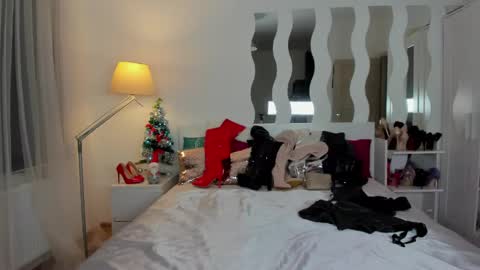 Snapshot of kate_redgar chatting on 01-07-25, 03:12 kate_redgar online show from 01-07-25, 03:12