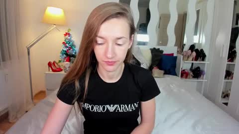 Snapshot of kate_redgar chatting on 01-26-25, 02:08 kate_redgar online show from 01-26-25, 02:08