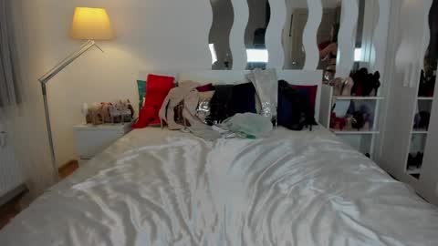 Snapshot of kate_redgar chatting on 03-08-25, 06:16 kate_redgar online show from 03-08-25, 06:16